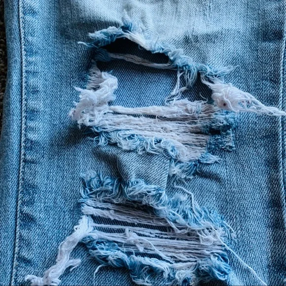 Buckle willow and root mom fit jean - Picture 8 of 8